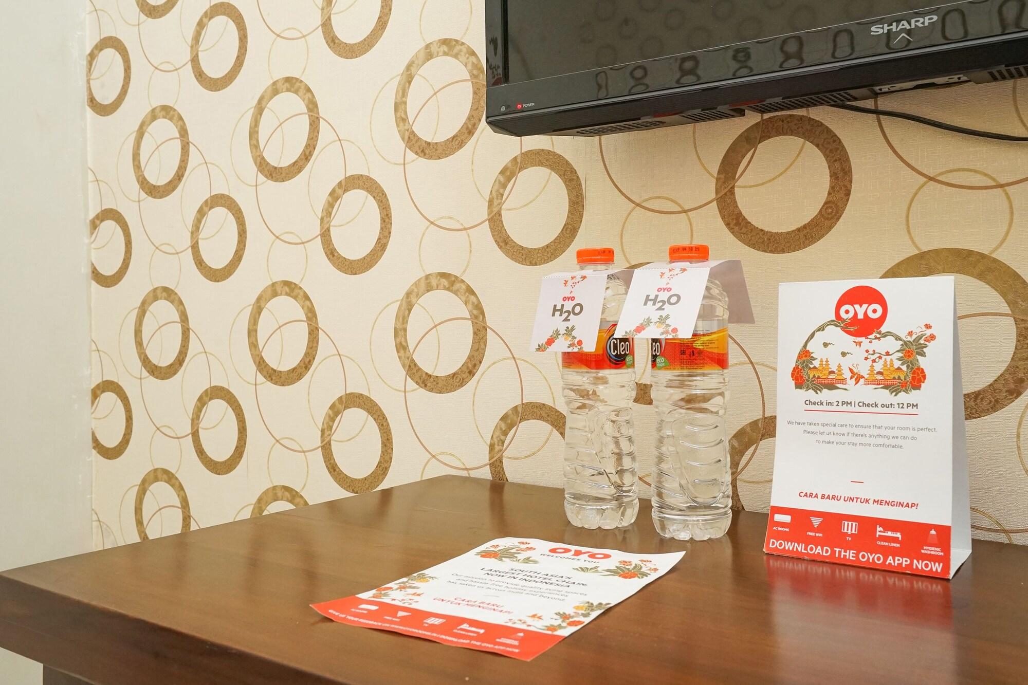 Oyo 282 Putri Utari Residence Malang Exteriér fotografie