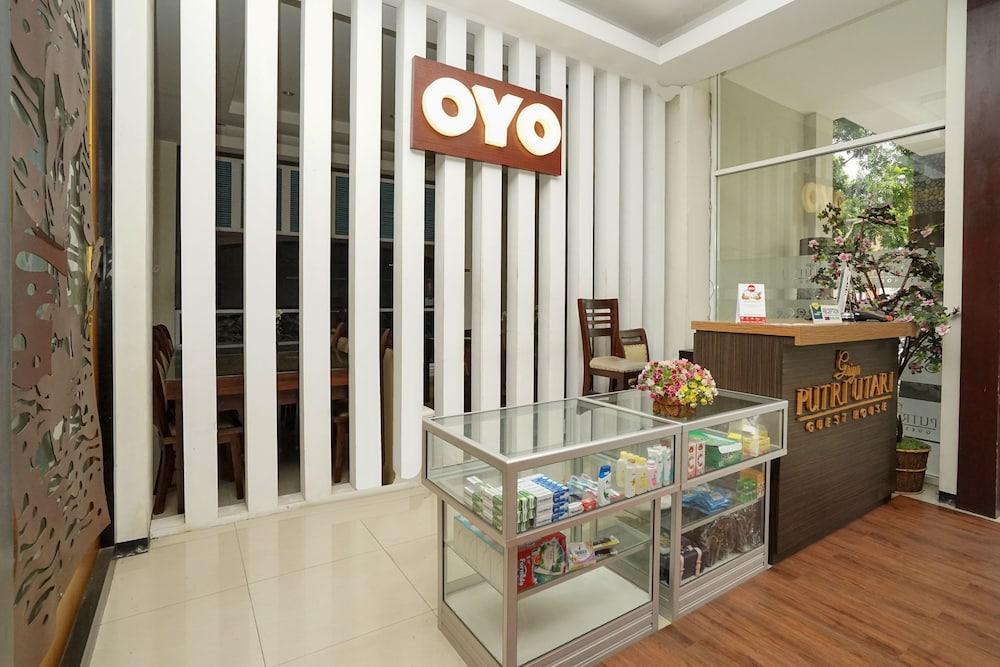 Oyo 282 Putri Utari Residence Malang Exteriér fotografie
